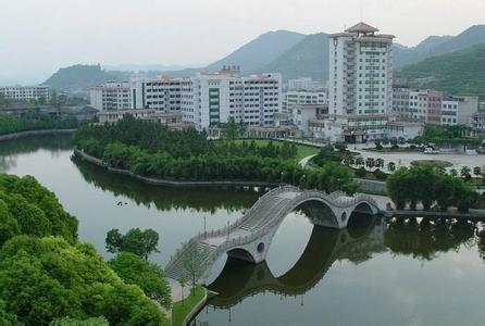 吉首天气预报30天查询,吉首市一个月天气