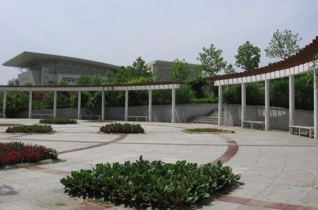 南京师范大学